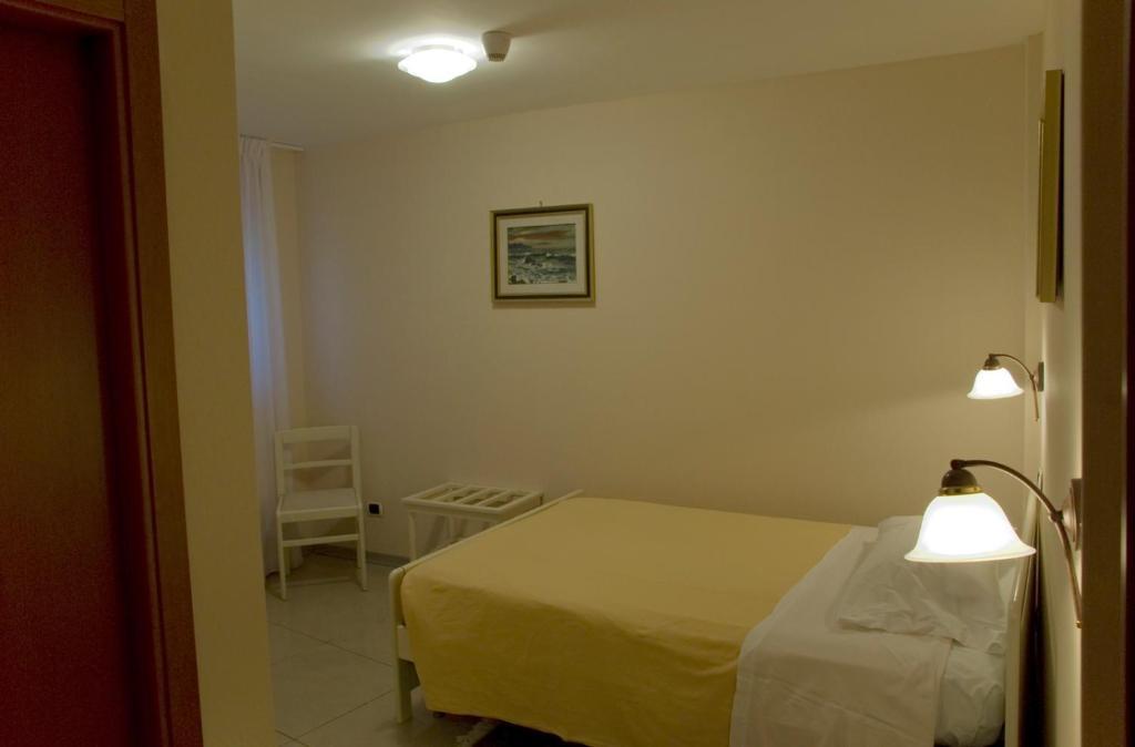 Cristallo Hotel 3*